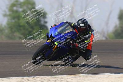 media/Sep-20-2025-TrackDaz (Sat) [[27f0cde673]]/B Group/1120am (Turn 2)/